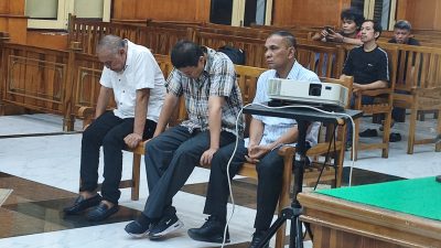 3 Terdakwa Korupsi Smartboard Tebing Tinggi Dituntut 8-9,5 Tahun Penjara